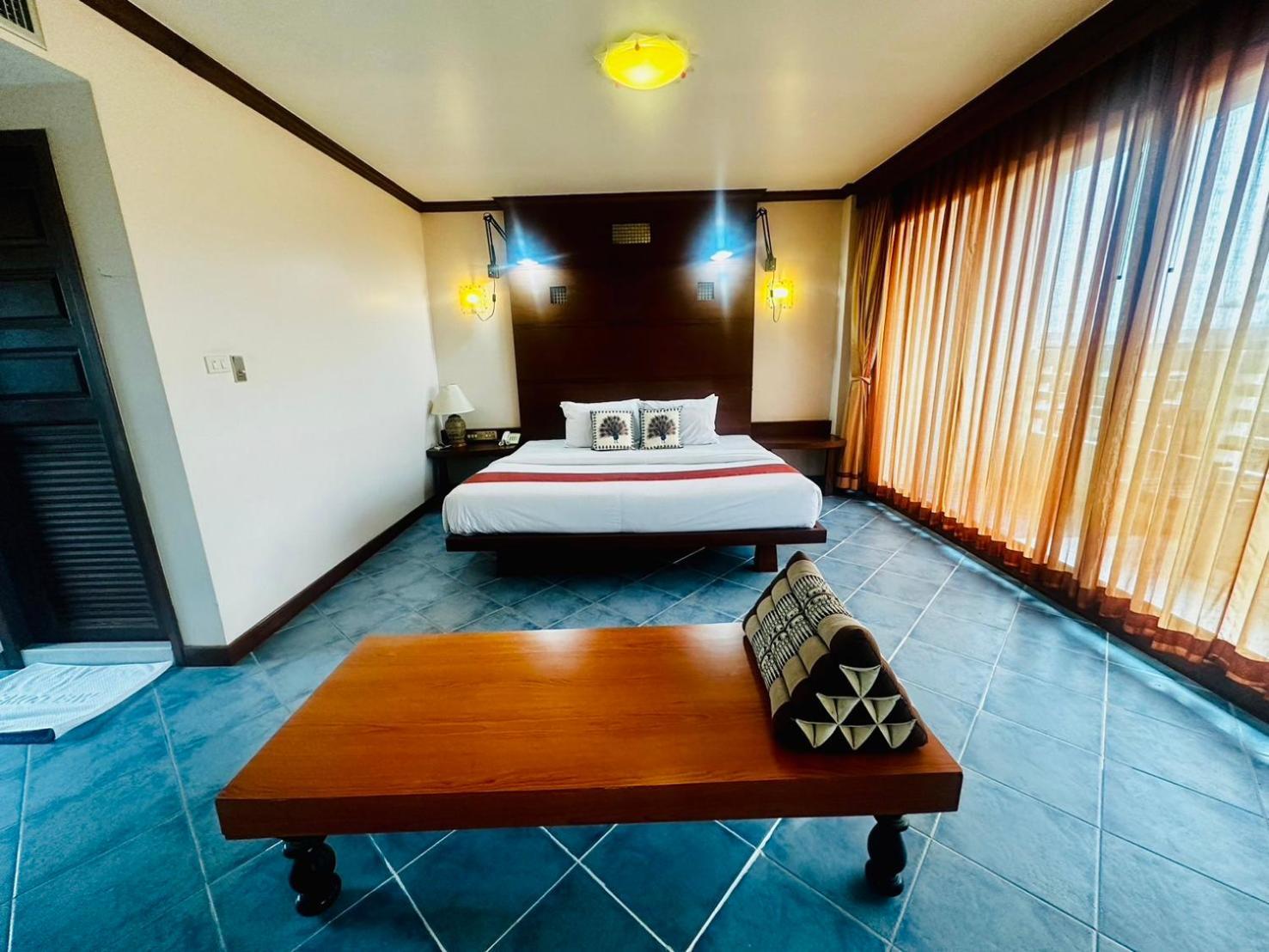 Hotel Hua Hin Loft Extérieur photo