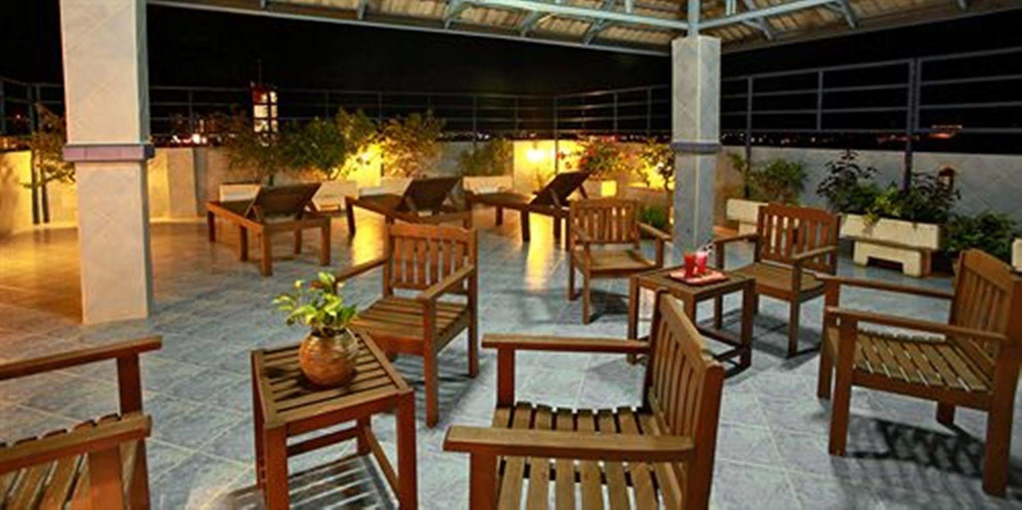 Hotel Hua Hin Loft Extérieur photo